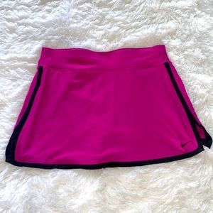 Nike Fit Dry womens size small skirt